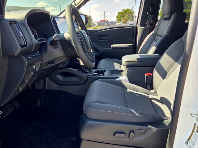 New 2027 Nissan Frontier SV w/ SV Convenience Package RWD image 5