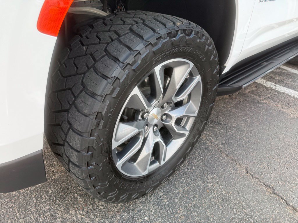 Used 2024 Chevrolet Tahoe LT AWD/4WD image 11