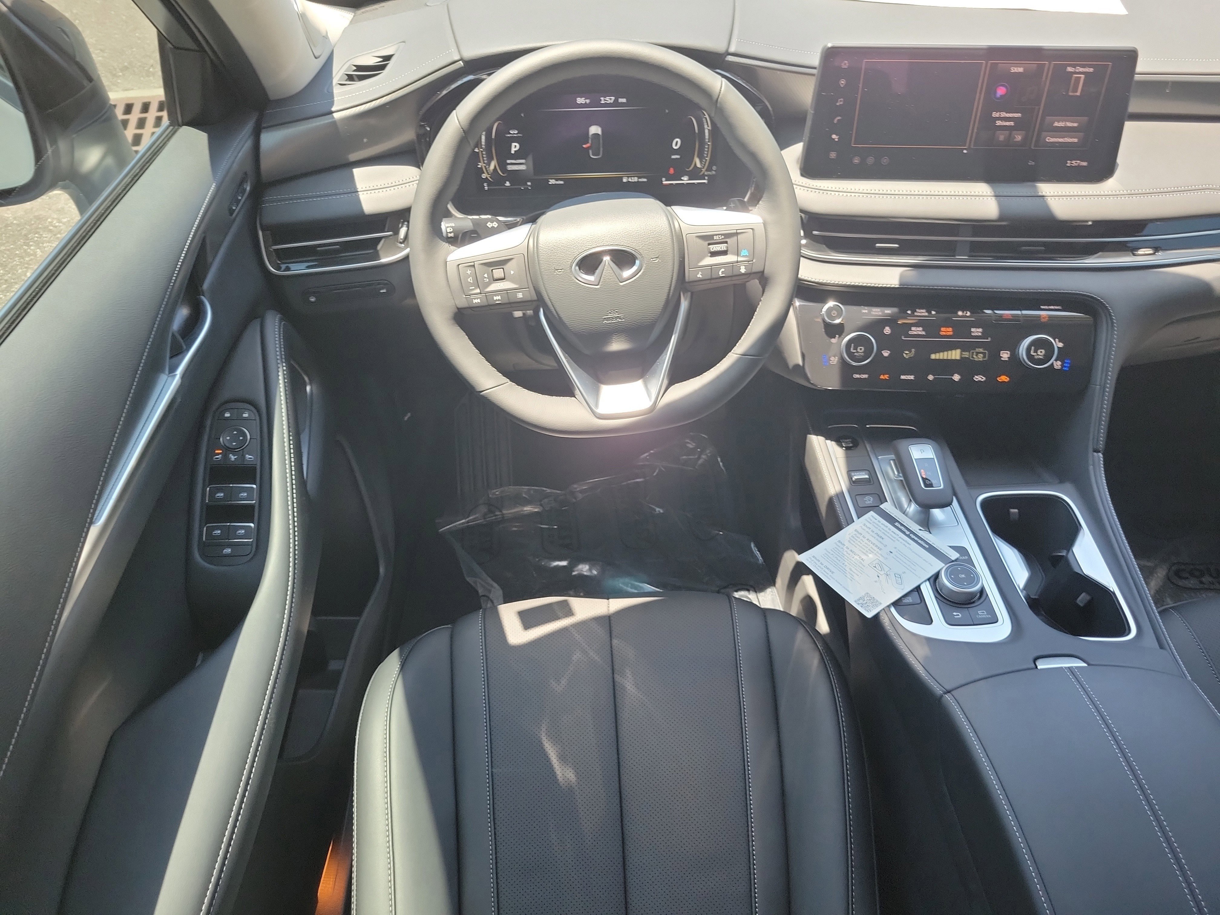 New 2026 INFINITI QX60 Luxe w/ Cargo Package image 13