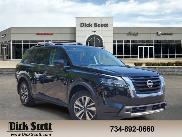 Used 2024 Nissan Pathfinder SL
