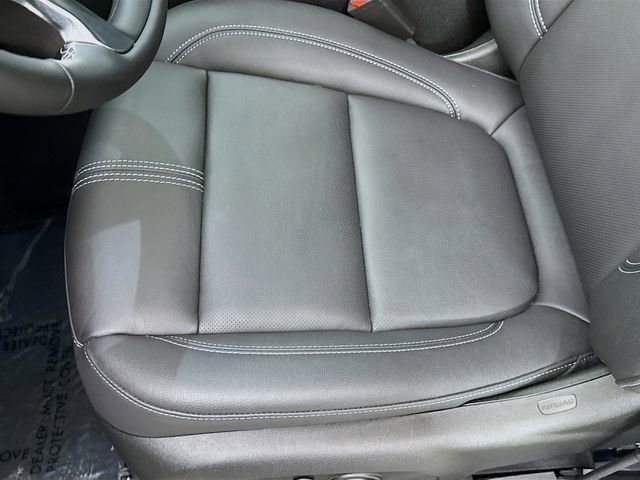 Used 2025 Chevrolet Blazer LT w/ Midnight/Sport Edition image 20