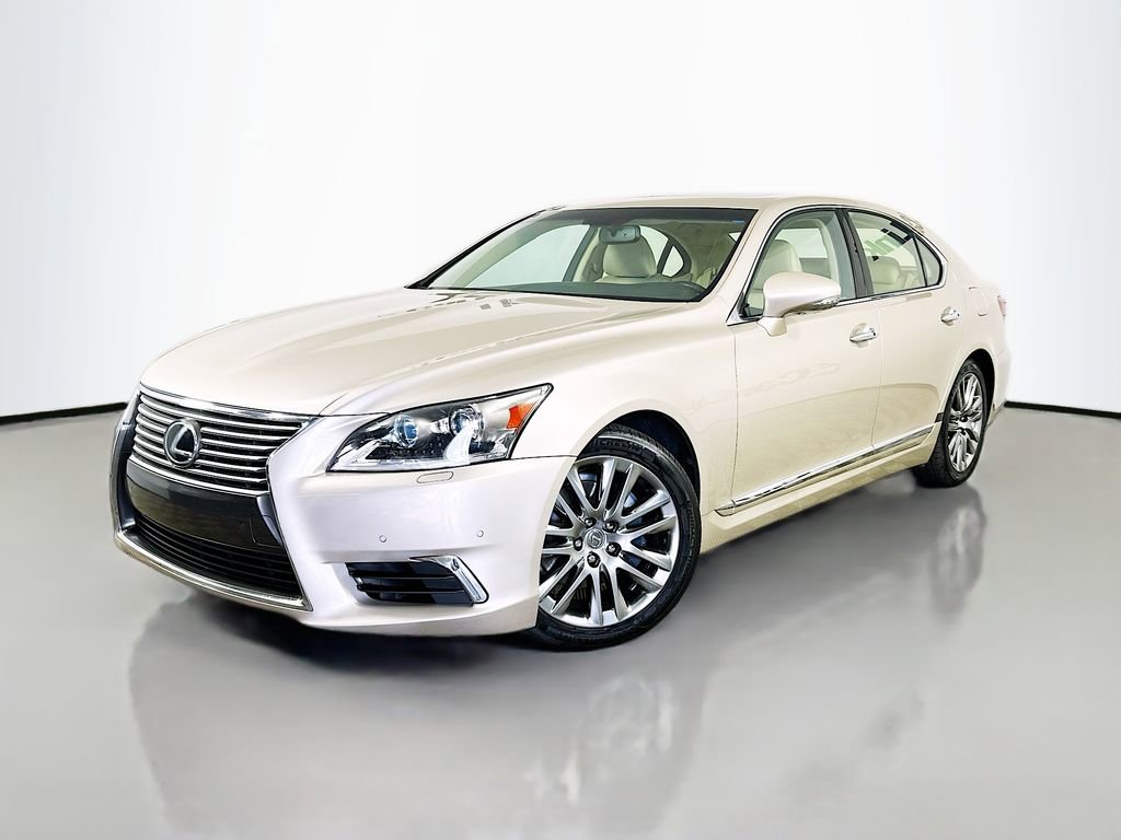 Used 2015 Lexus LS 460 w/ Comfort Package RWD image 3