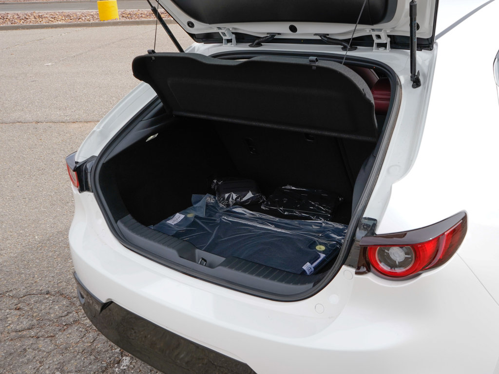 New 2026 MAZDA MAZDA3 2.5 S Hatchback w/ Premium Pkg image 11