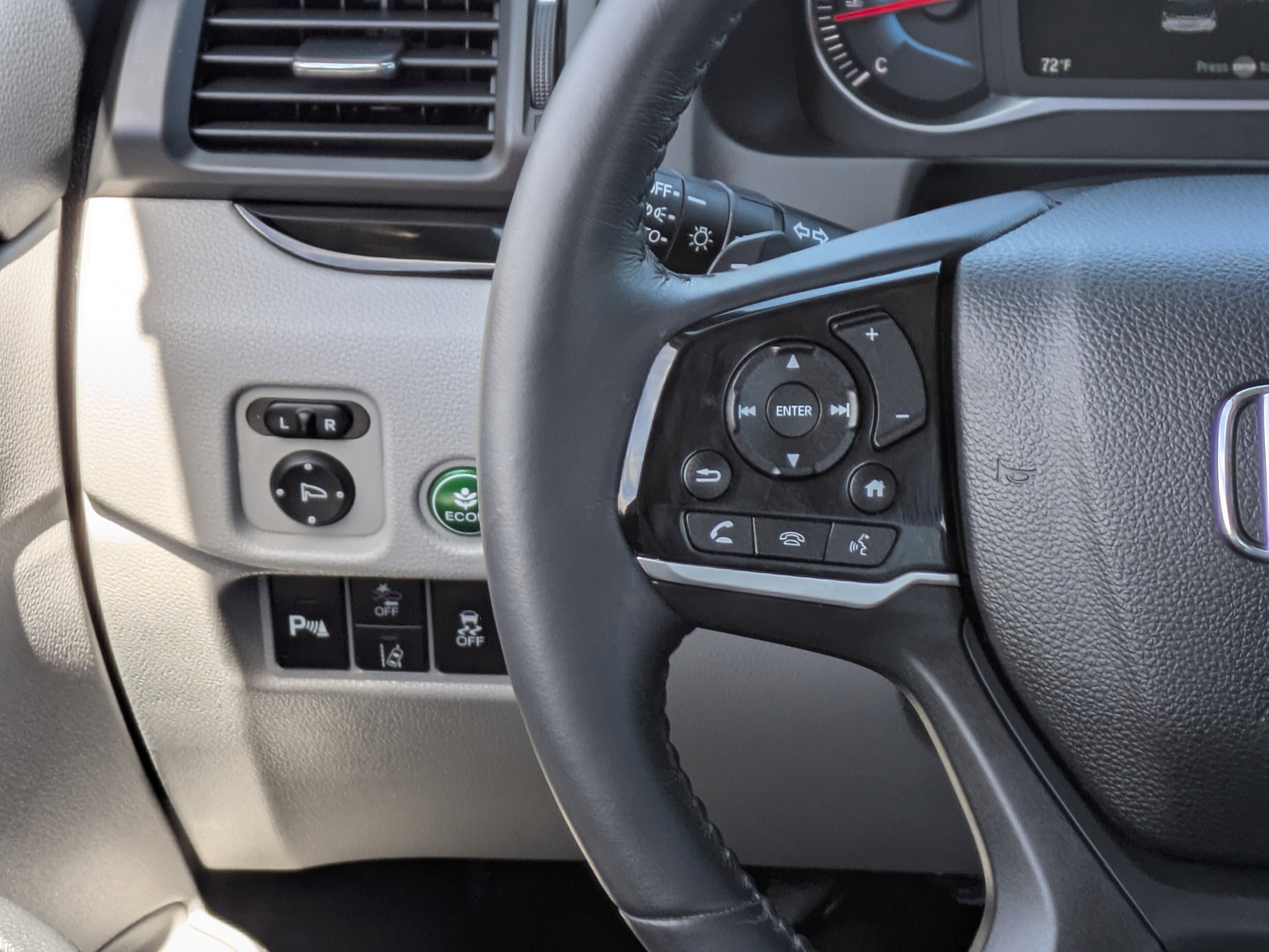 Used 2022 Honda Pilot Touring image 24