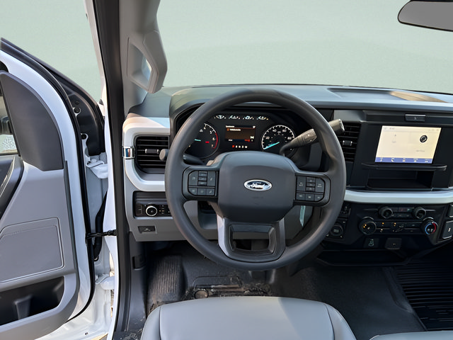 New 2026 Ford F350 XL w/ FX4 Off-Road Package AWD/4WD image 15