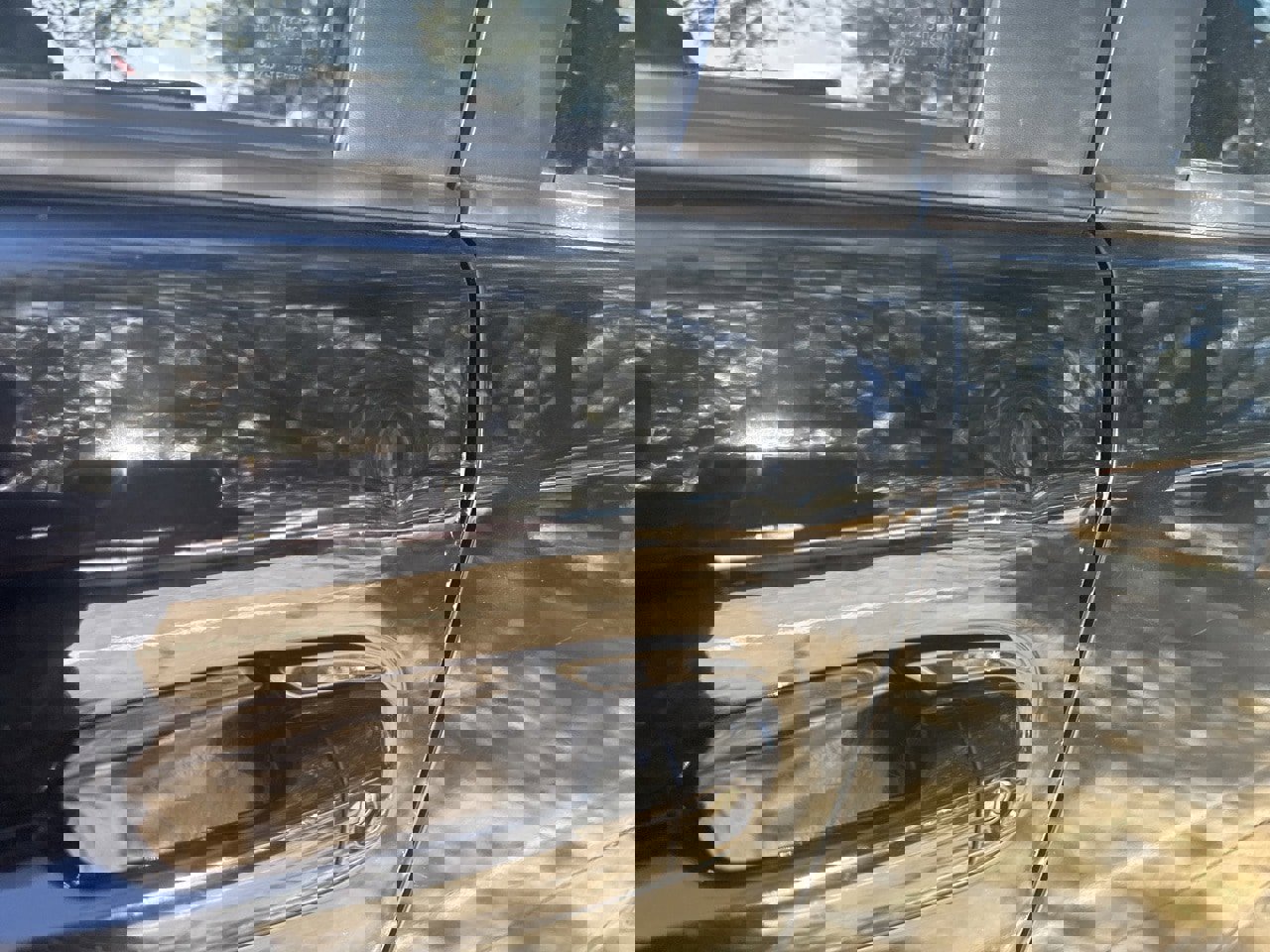 Used 2014 Toyota 4Runner SR5 image 3