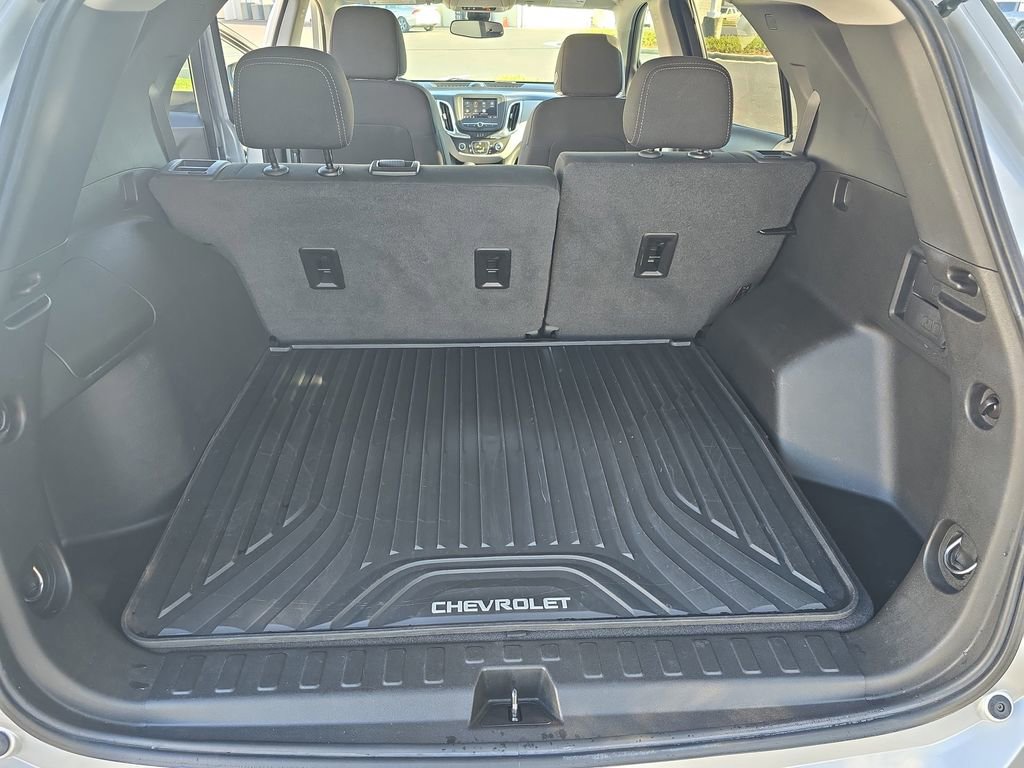 Used 2022 Chevrolet Equinox LT image 12