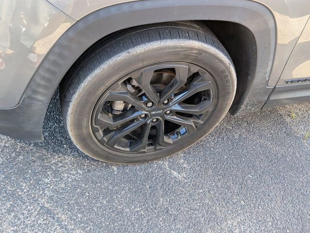 Used 2021 GMC Terrain SLT w/ Elevation Edition FWD image 5