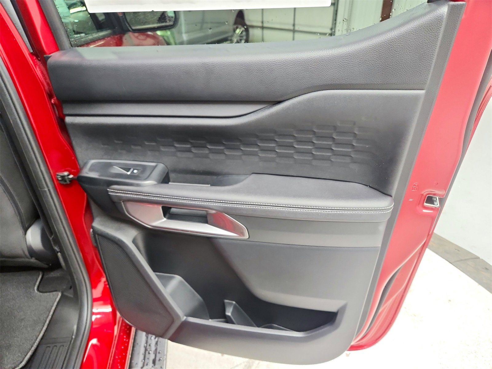 New 2025 Ford Ranger XLT w/ Equipment Group 301A High image 40