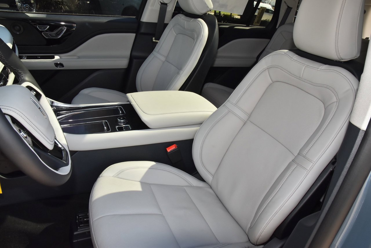 New 2026 Lincoln Aviator Reserve AWD/4WD image 33