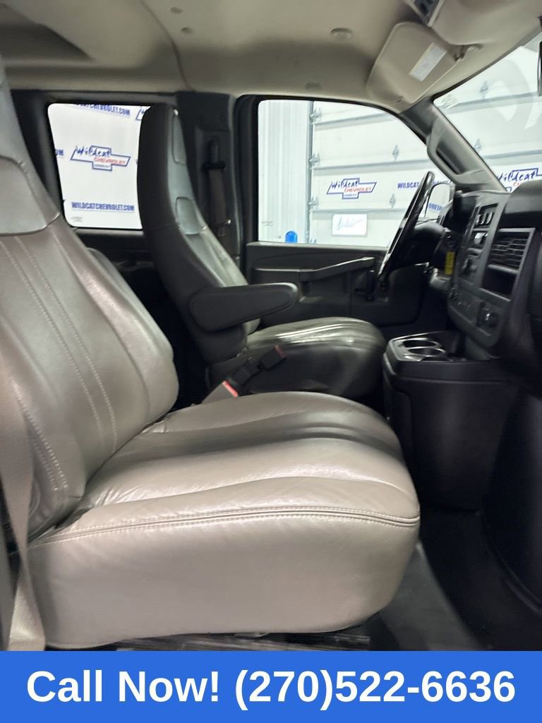 Used 2017 Chevrolet Express 2500 LS image 33
