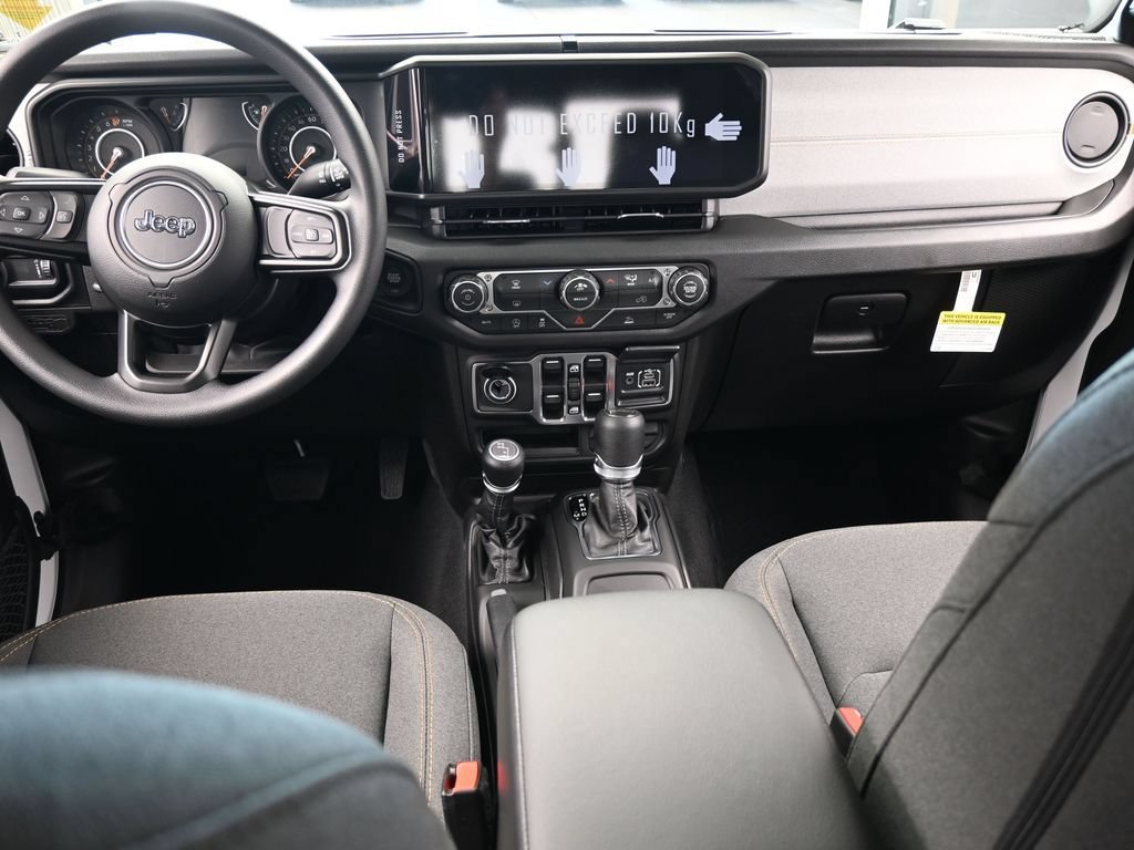 New 2026 Jeep Gladiator Sport AWD/4WD image 32