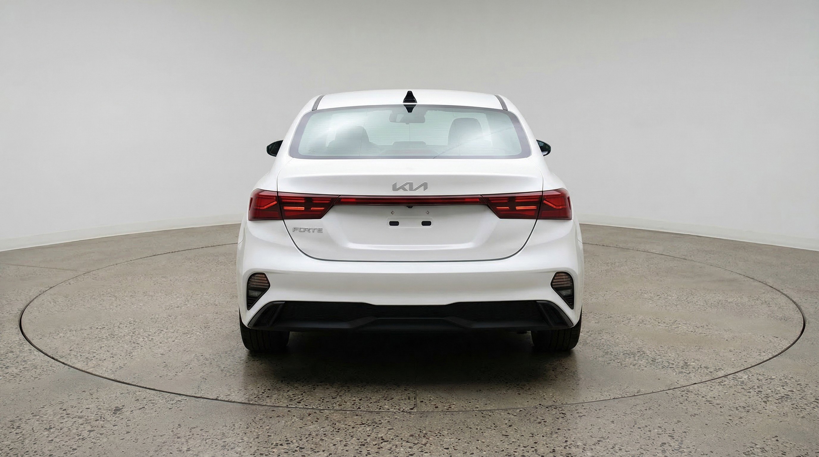 Used 2024 Kia Forte LXS FWD image 7