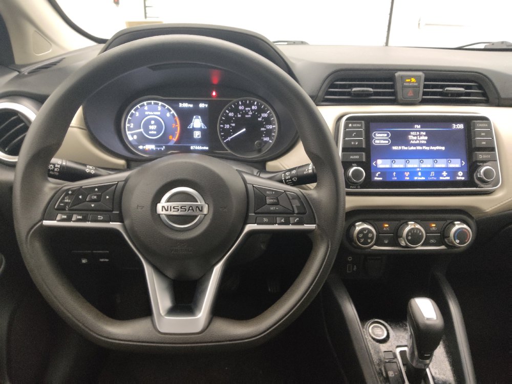 Used 2021 Nissan Versa SV FWD image 22