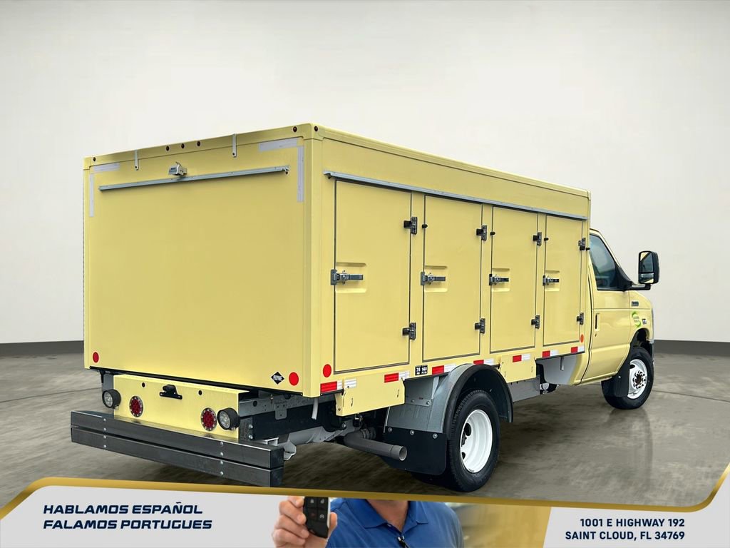 Used 2022 Ford E-450 and Econoline 450 Super Duty image 7