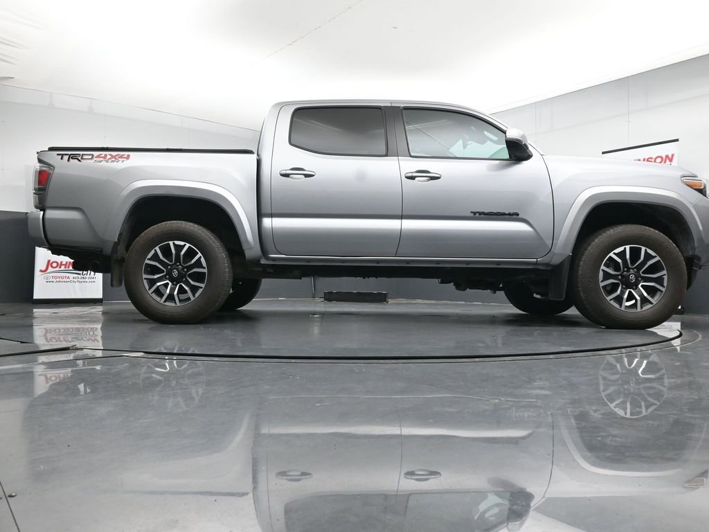 Used 2020 Toyota Tacoma TRD Sport w/ Technology Package image 36