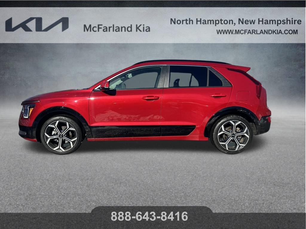 Used 2023 Kia Niro EX Touring video 3