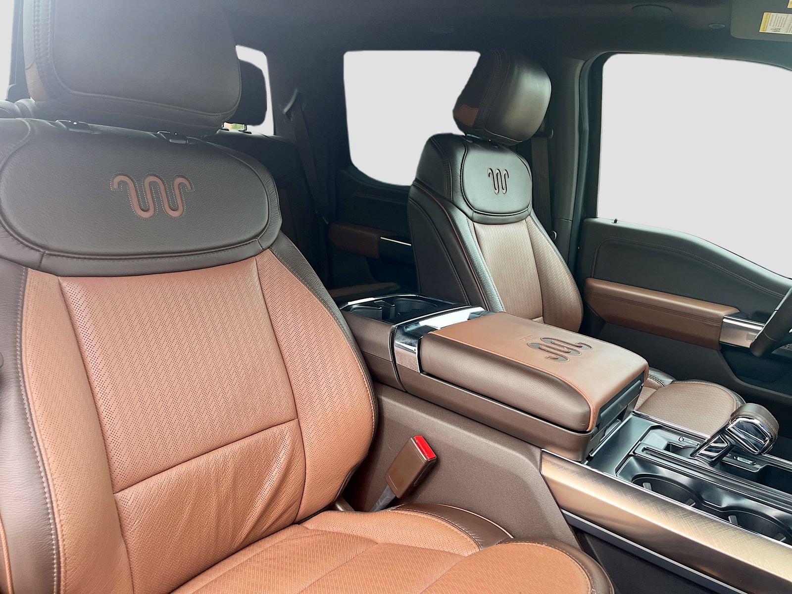 Used 2025 Ford F150 King Ranch w/ FX4 Off-Road Package AWD/4WD image 30