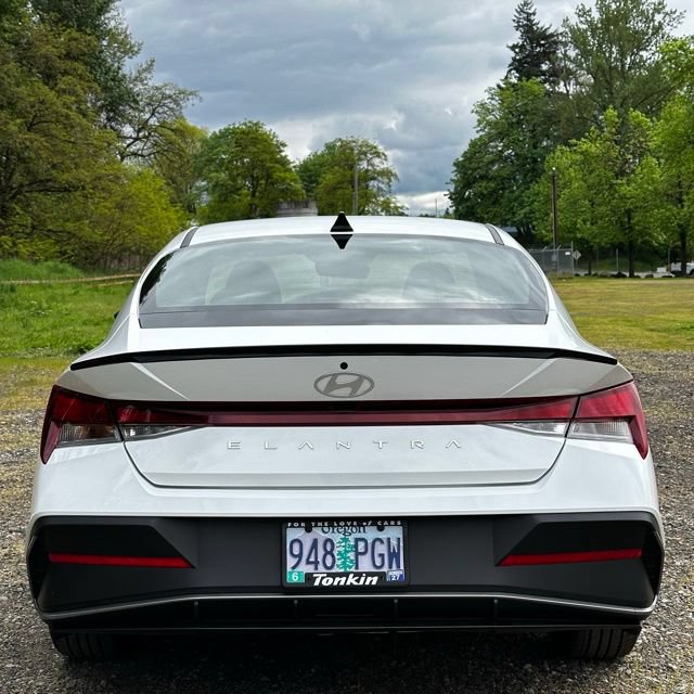 Certified 2025 Hyundai Elantra Sport FWD image 7