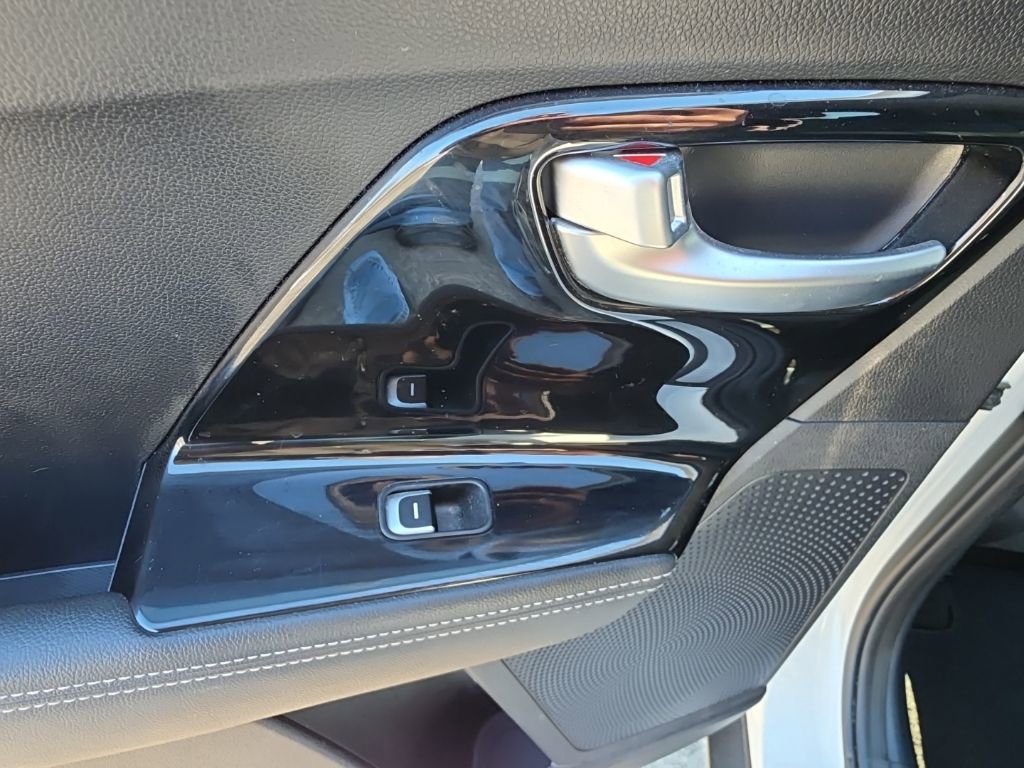 Used 2019 Kia Niro Touring image 37