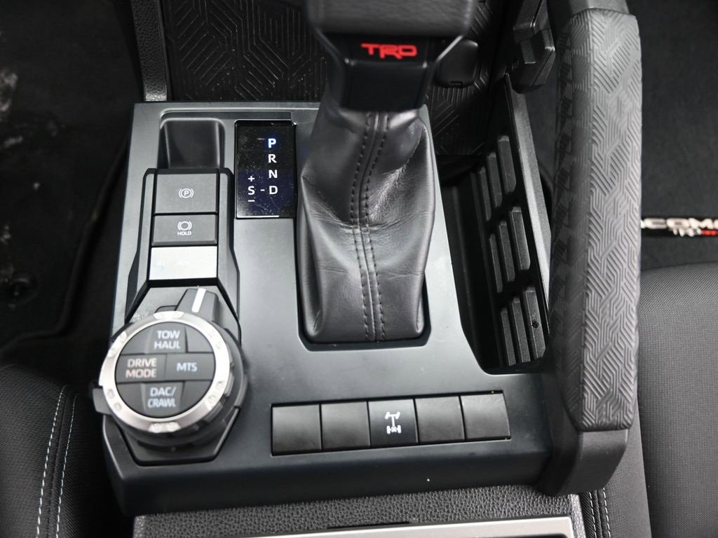 Used 2024 Toyota Tacoma TRD Off-Road image 22