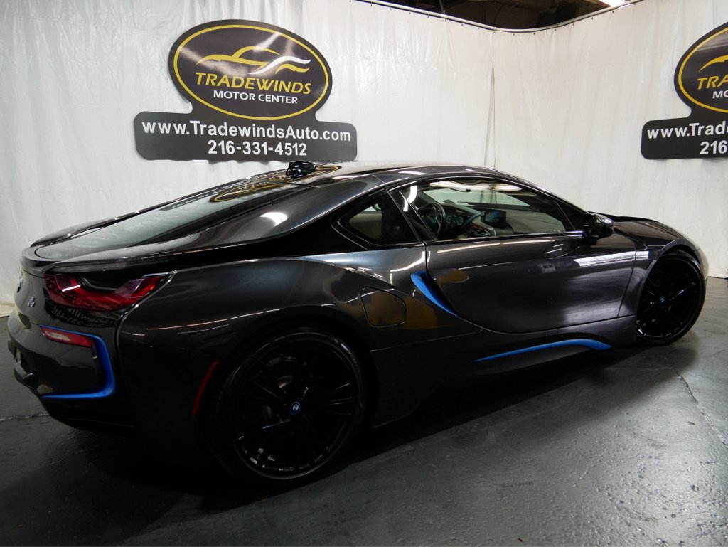 Used 2015 BMW i8 AWD/4WD image 4