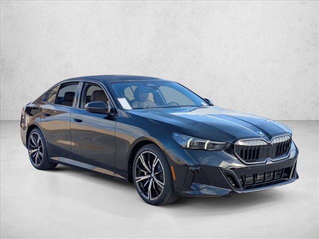 Used 2026 BMW 530i w/ M Sport Package RWD image 7