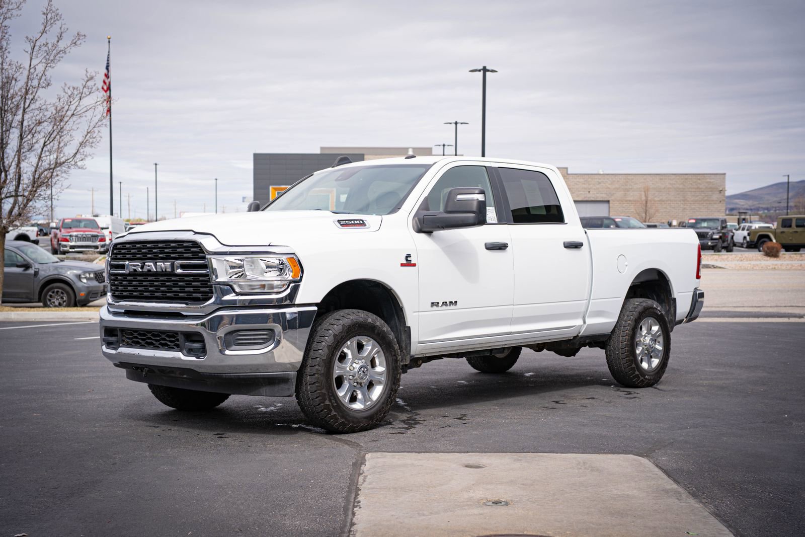 Used 2023 RAM 2500 Big Horn w/ Cold Weather Group AWD/4WD image 11