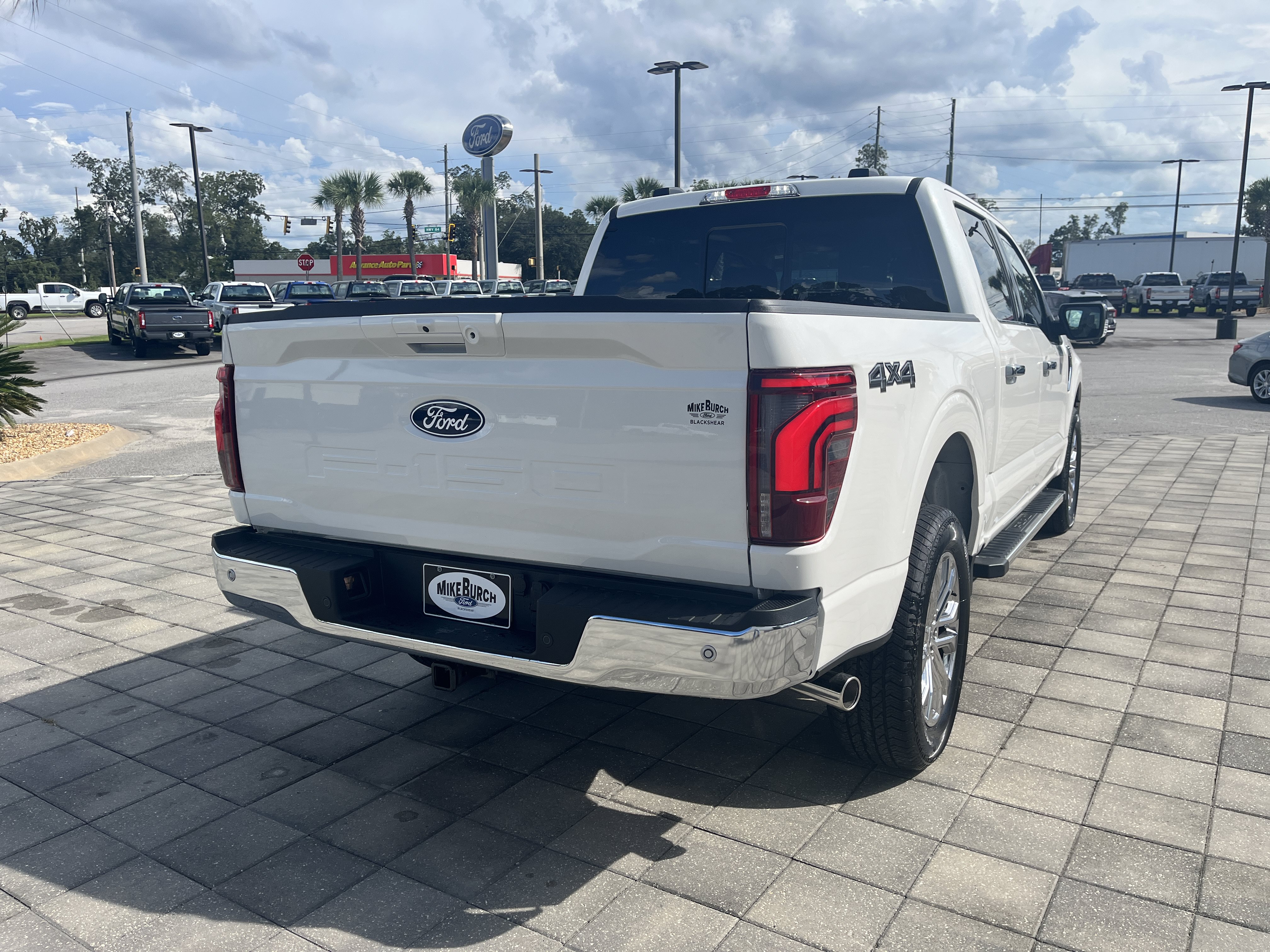 New 2026 Ford F150 Lariat w/ Equipment Group 501A Mid AWD/4WD image 6