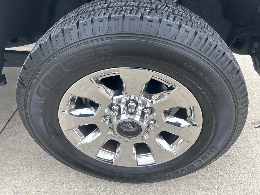 Used 2019 Ford F250 Lariat w/ Chrome Package image 27
