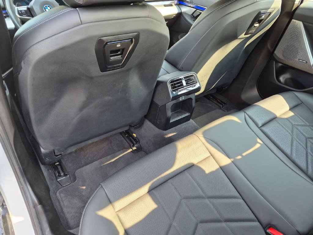 Used 2024 BMW i5 eDrive40i w/ M Sport Package RWD image 22
