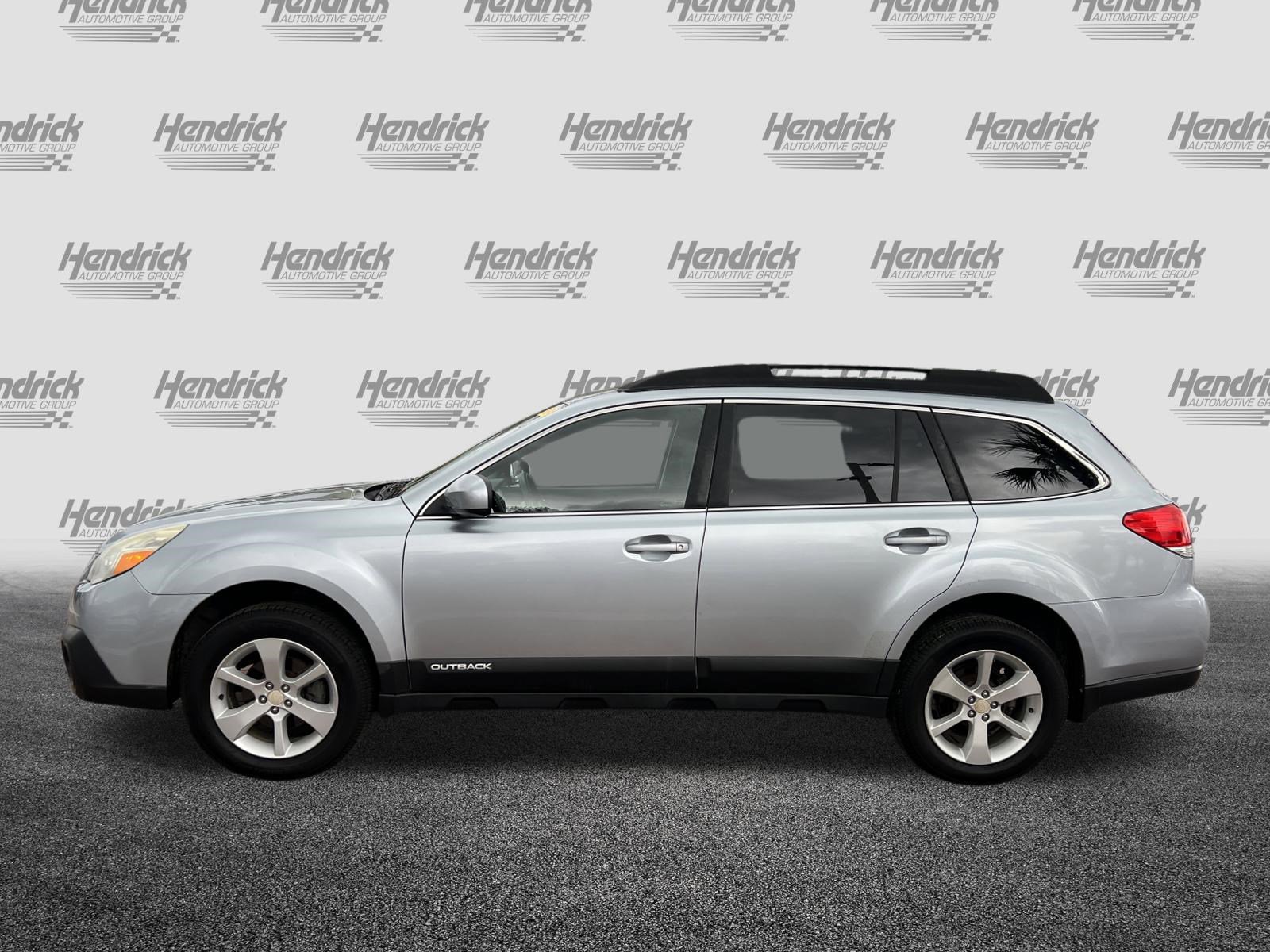 Used 2014 Subaru Outback 2.5i Premium image 7