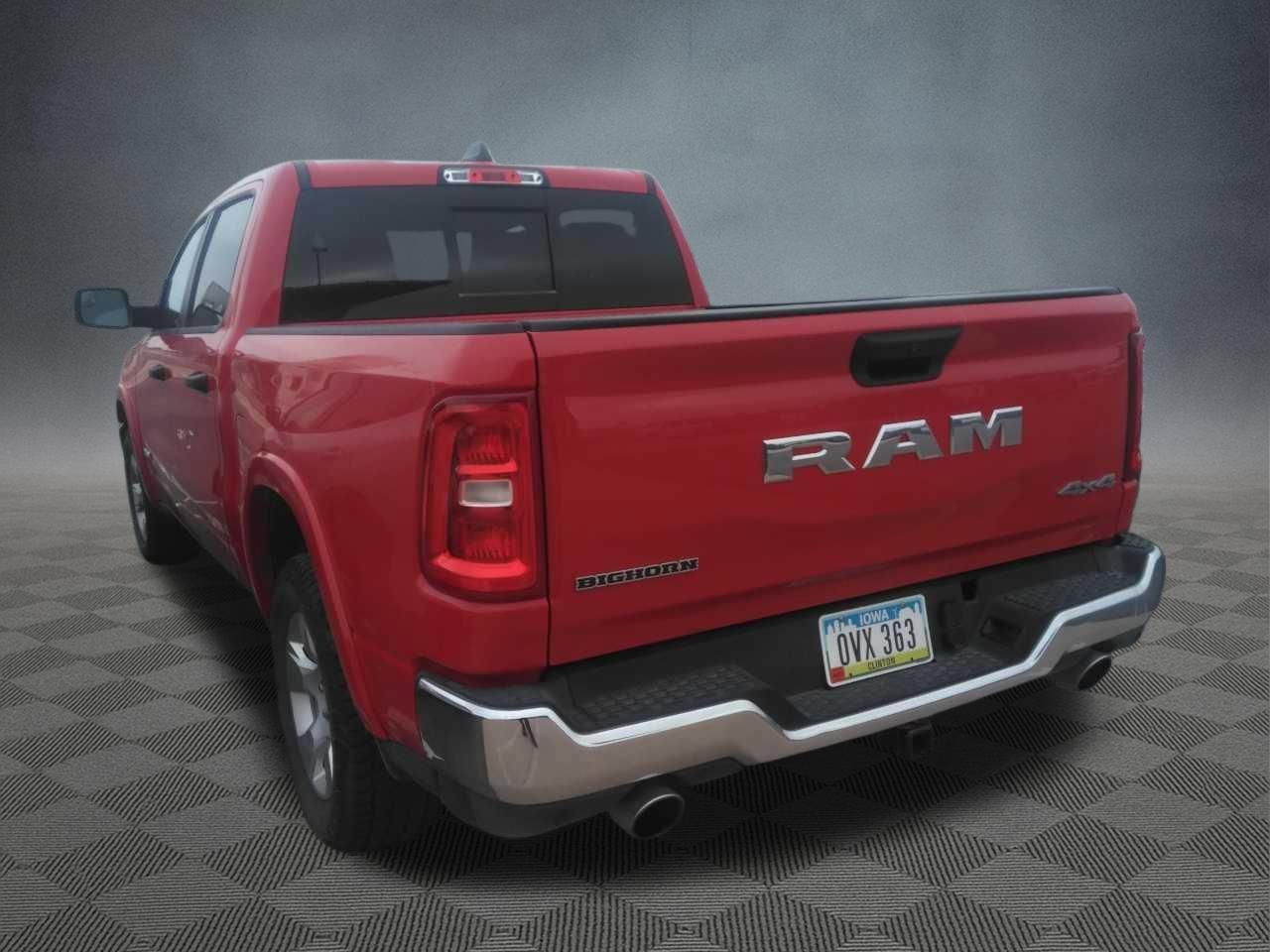 Used 2025 RAM 1500 Big Horn AWD/4WD image 4