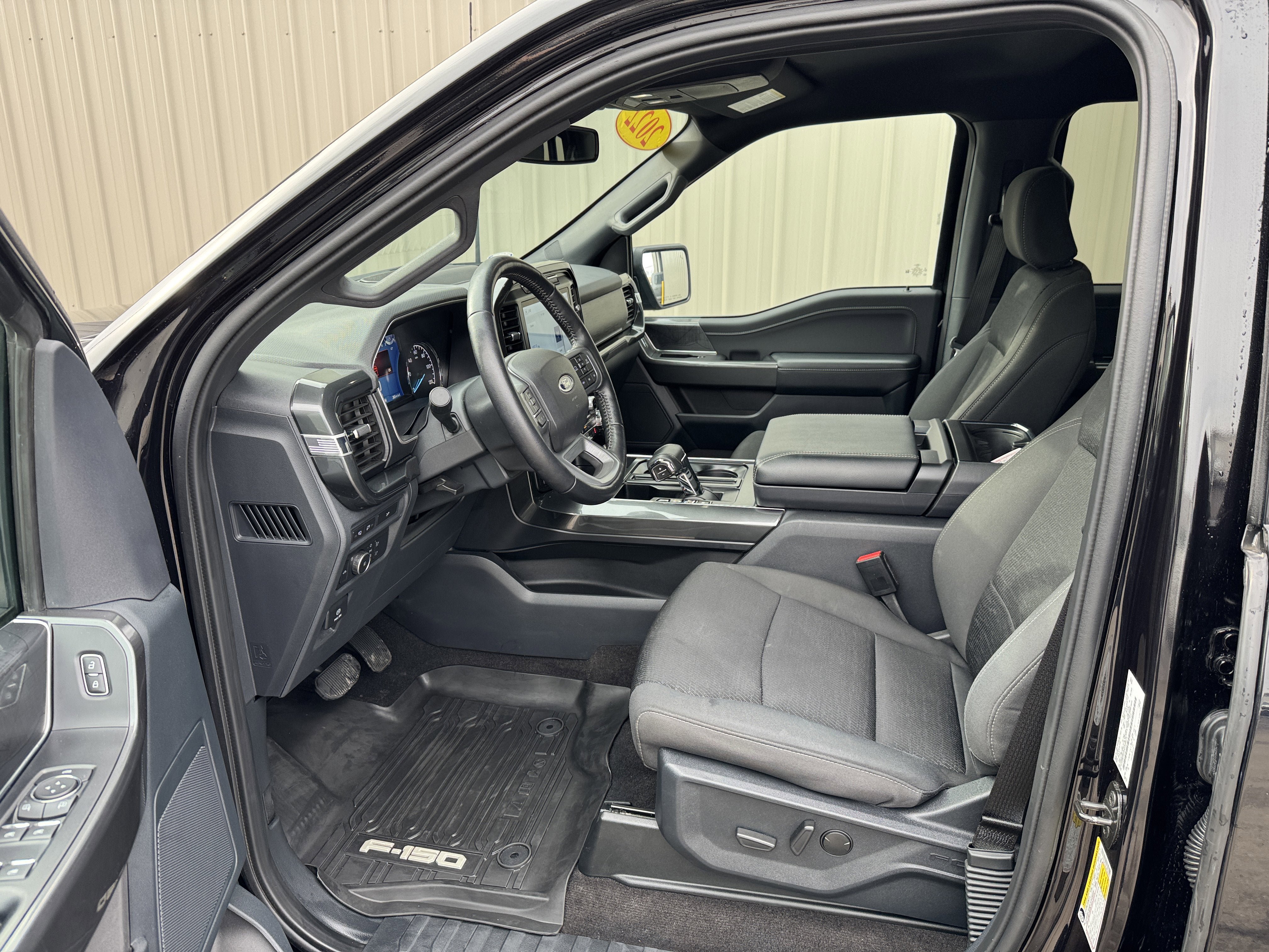 Used 2022 Ford F150 XLT w/ Equipment Group 302A High AWD/4WD image 9