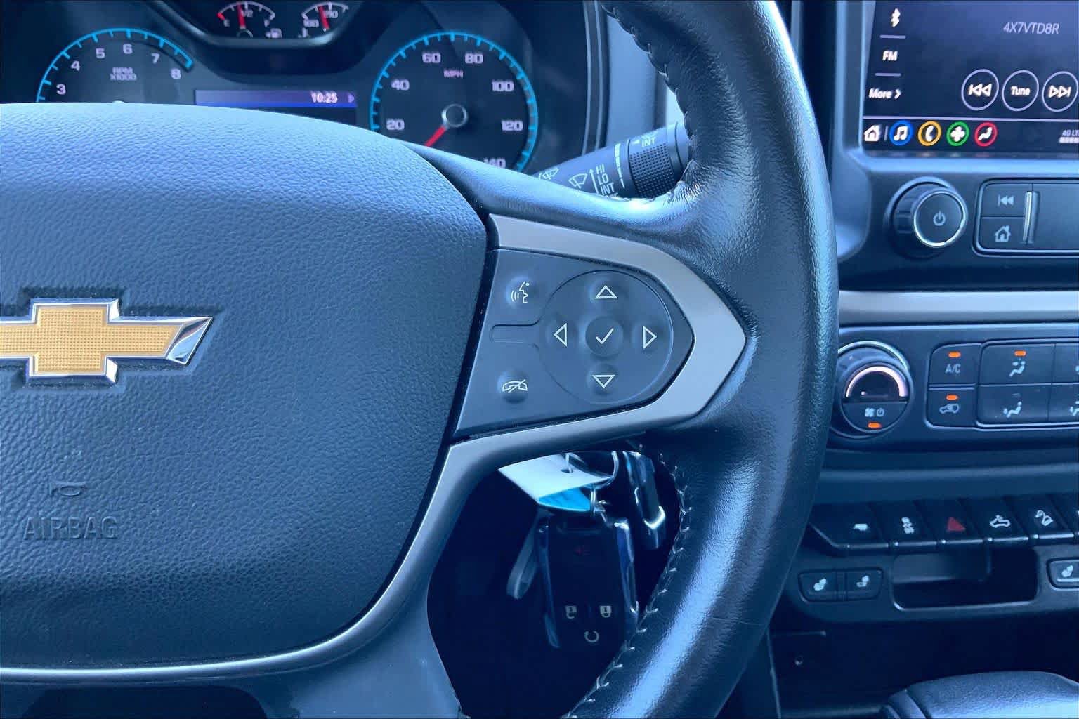 Used 2021 Chevrolet Colorado Z71 AWD/4WD image 24