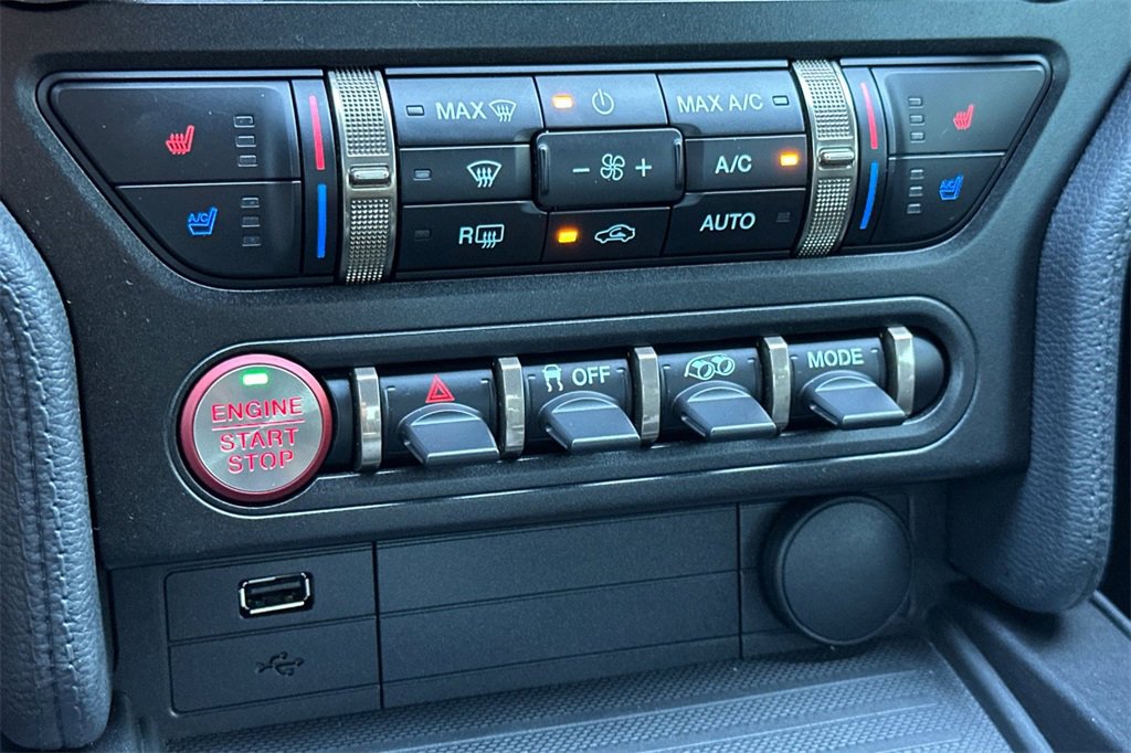 Used 2020 Ford Mustang Shelby GT500 w/ Technology Package image 23