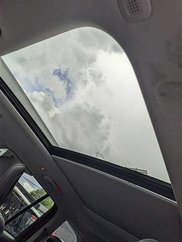 Used 2022 Jeep Grand Cherokee Limited image 19