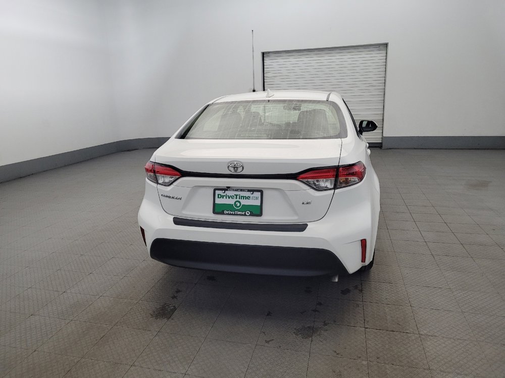 Used 2023 Toyota Corolla LE w/ Carpet Mat Package (TMS) image 7