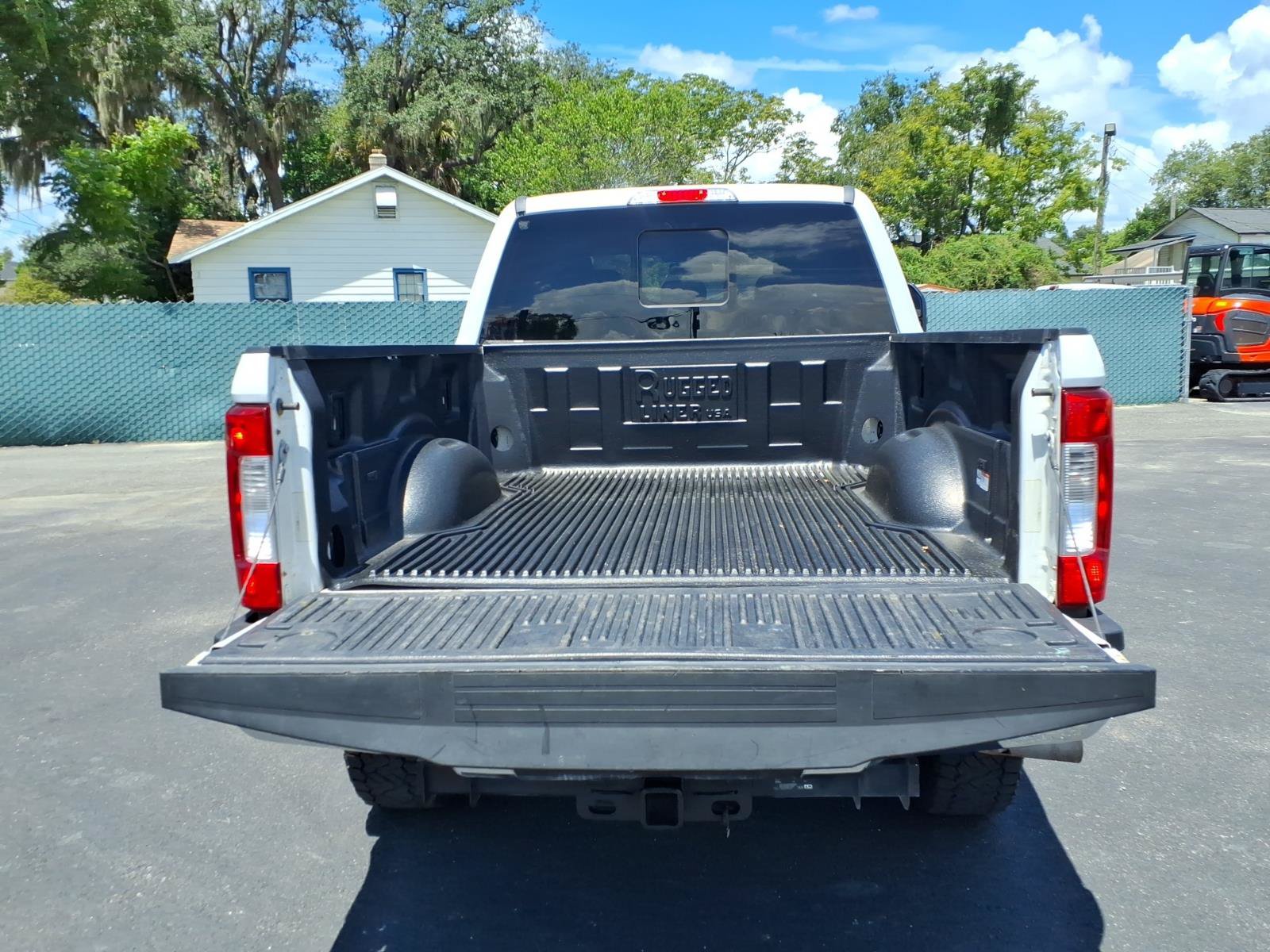 Used 2019 Ford F250 Lariat w/ Lariat Value Package AWD/4WD image 18