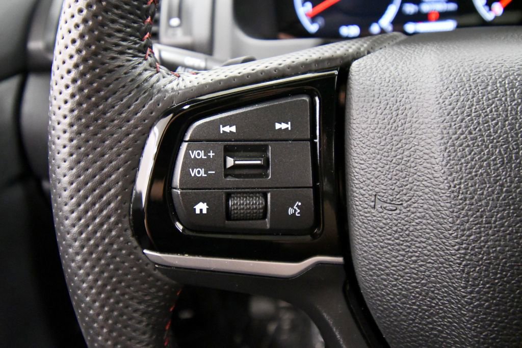 Certified 2025 Honda Ridgeline Black Edition image 21