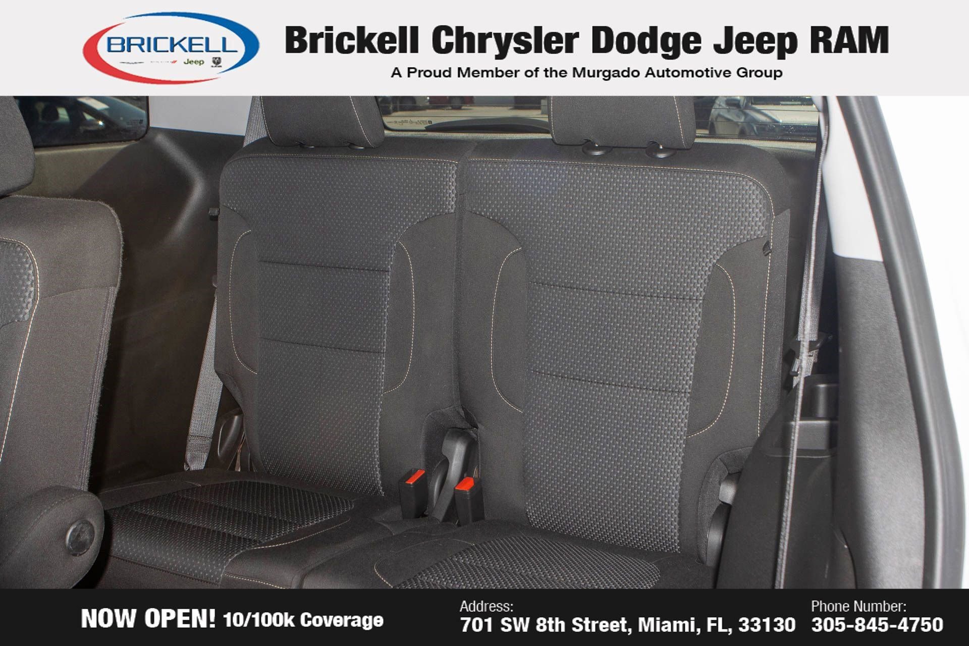 Used 2023 GMC Acadia SLE image 18