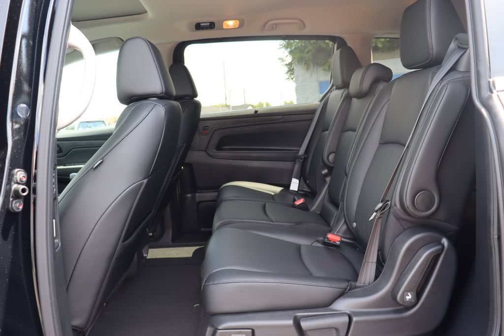 Used 2026 Honda Odyssey EX-L image 11