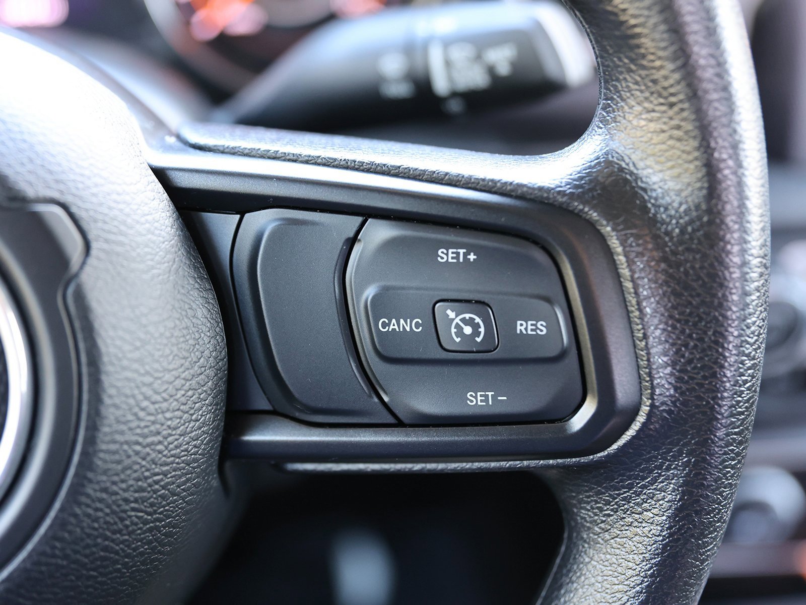 Used 2023 Jeep Gladiator Sport w/ Trailer Tow Package image 34