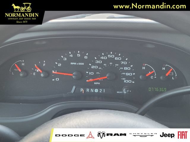 Used 2008 Ford E-350 and Econoline 350 XL RWD image 8
