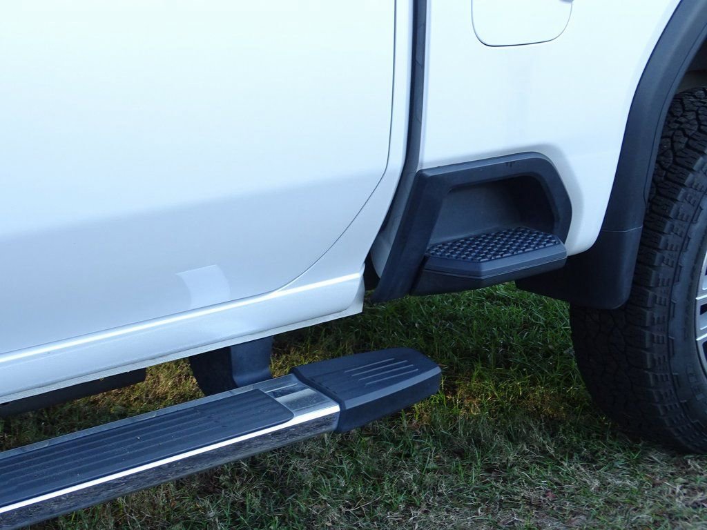 Used 2024 GMC Sierra 2500 SLT w/ SLT Convenience Package image 31