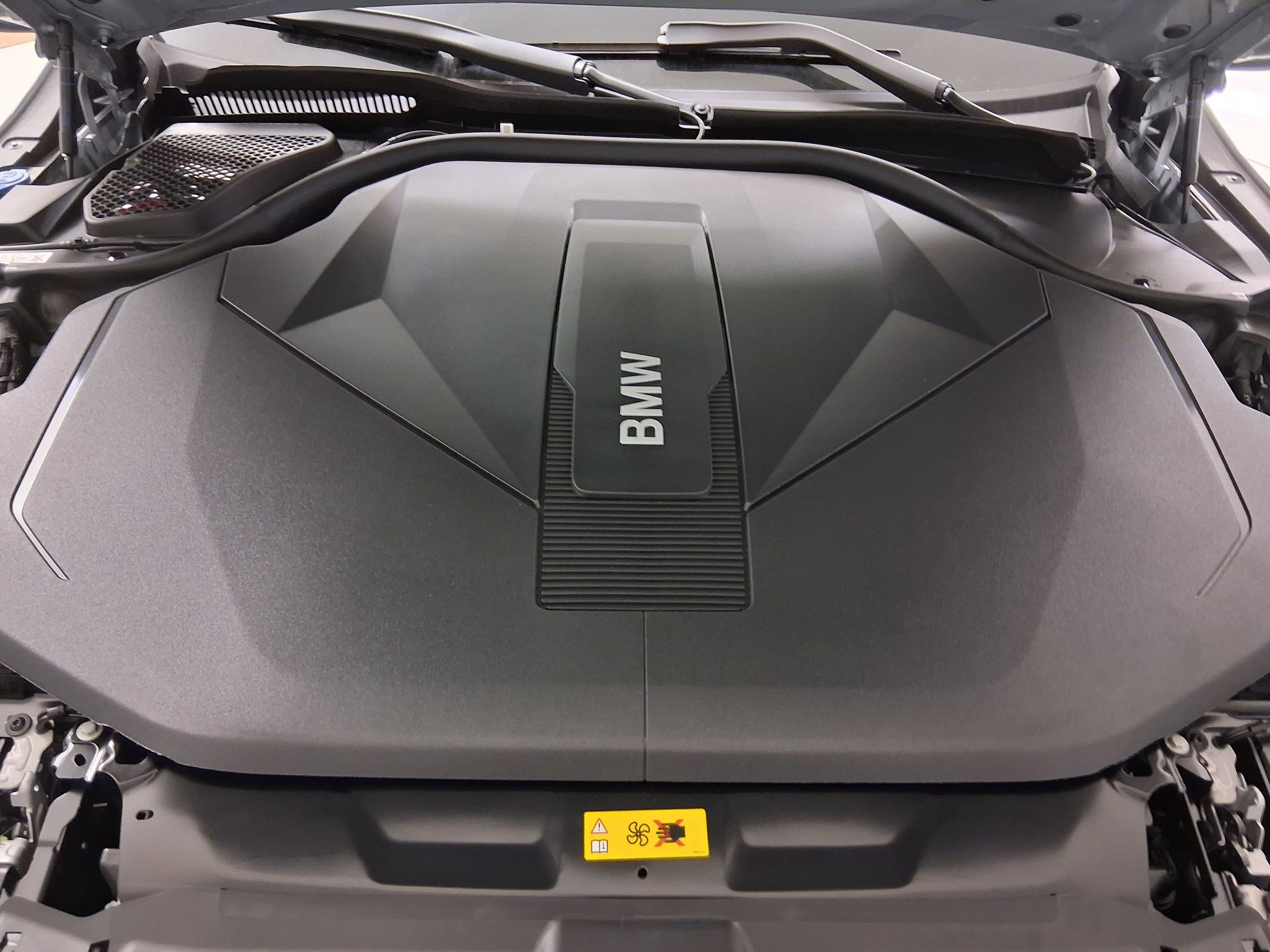 New 2026 BMW i5 eDrive40 w/ M Sport Package RWD image 31