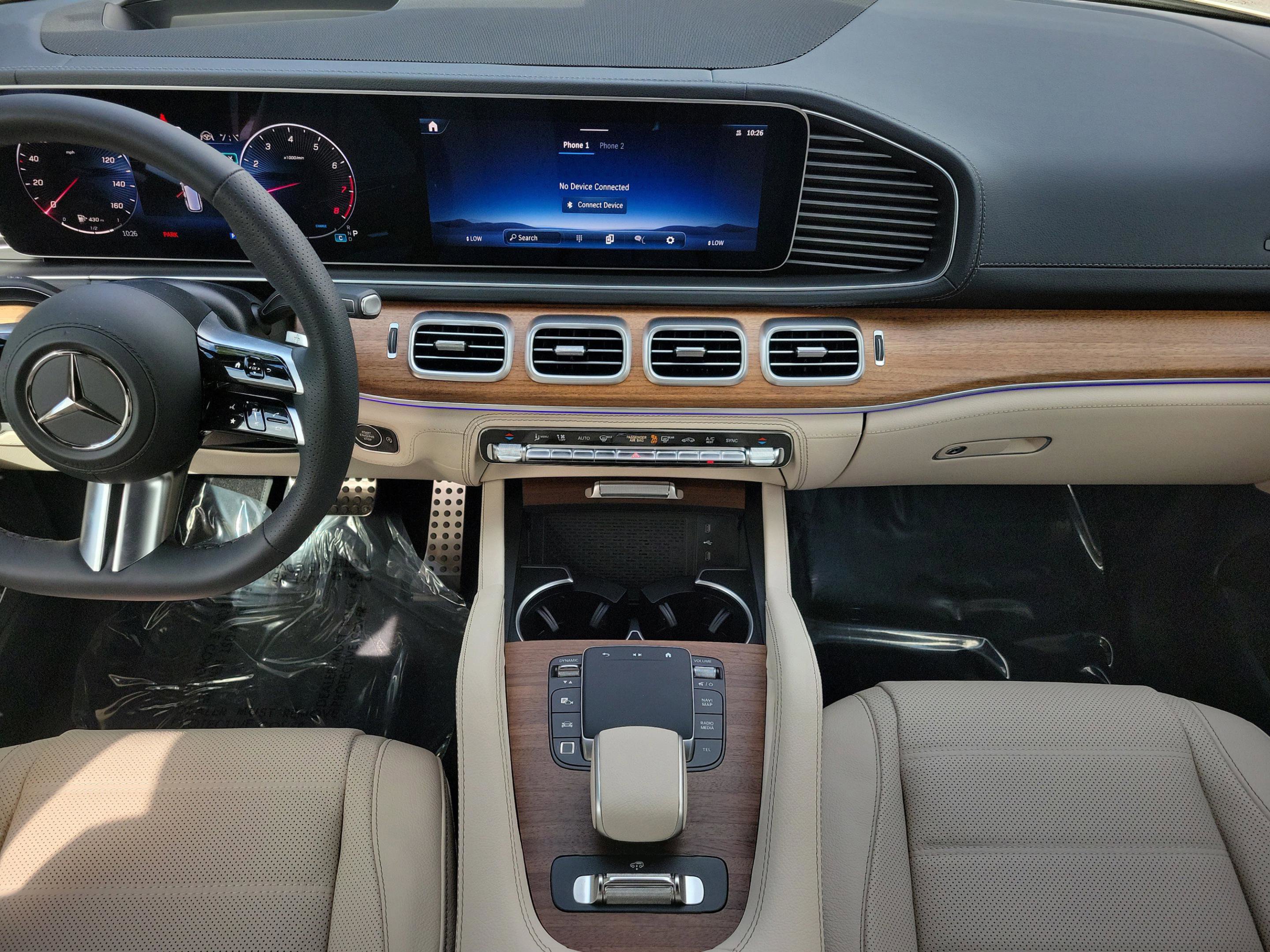 New 2026 Mercedes-Benz GLS 580 4MATIC image 14