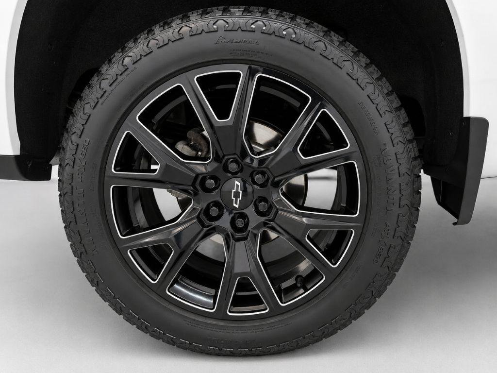 Used 2022 Chevrolet Silverado 1500 High Country w/ High Country Premium Package AWD/4WD image 31