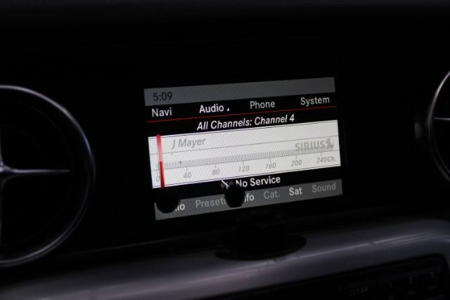 Used 2014 Mercedes-Benz SLK 250 image 17