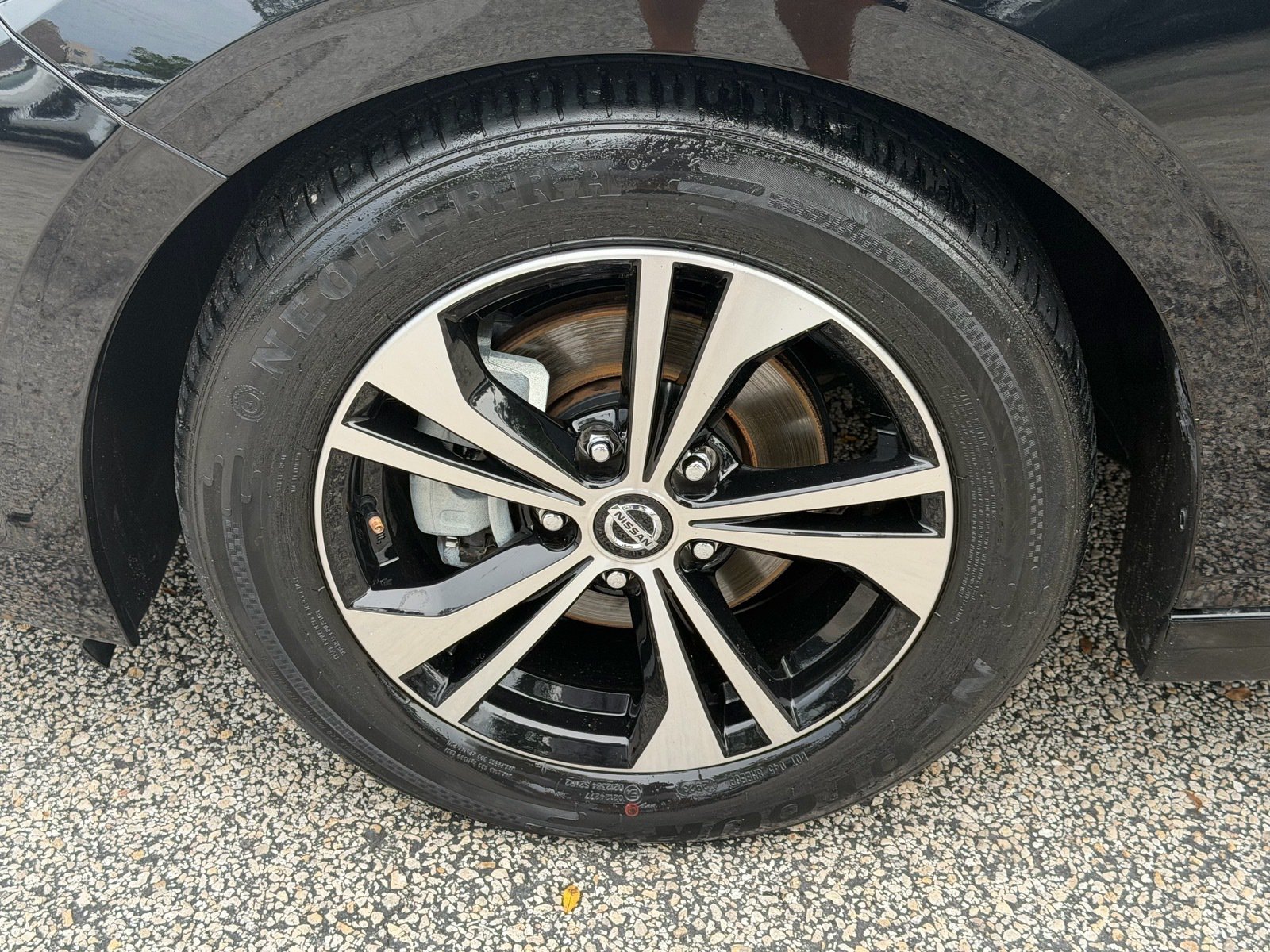 Used 2021 Nissan Sentra SV FWD image 18